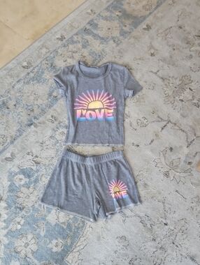 Firehouse Girls' Gray 'Love' Sunrise Short Pajama Set